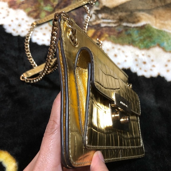 Mk cross body gold chain - Picture 2 of 8